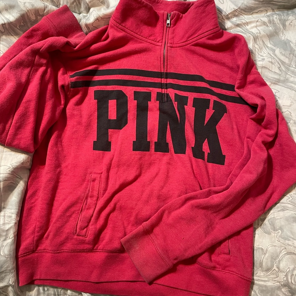 VS Pink Swearshirt
